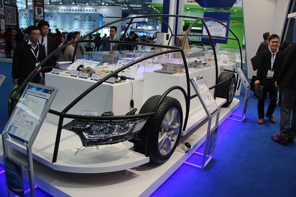 11家新能源車企簽訂意向，電池回收迫在眉睫！